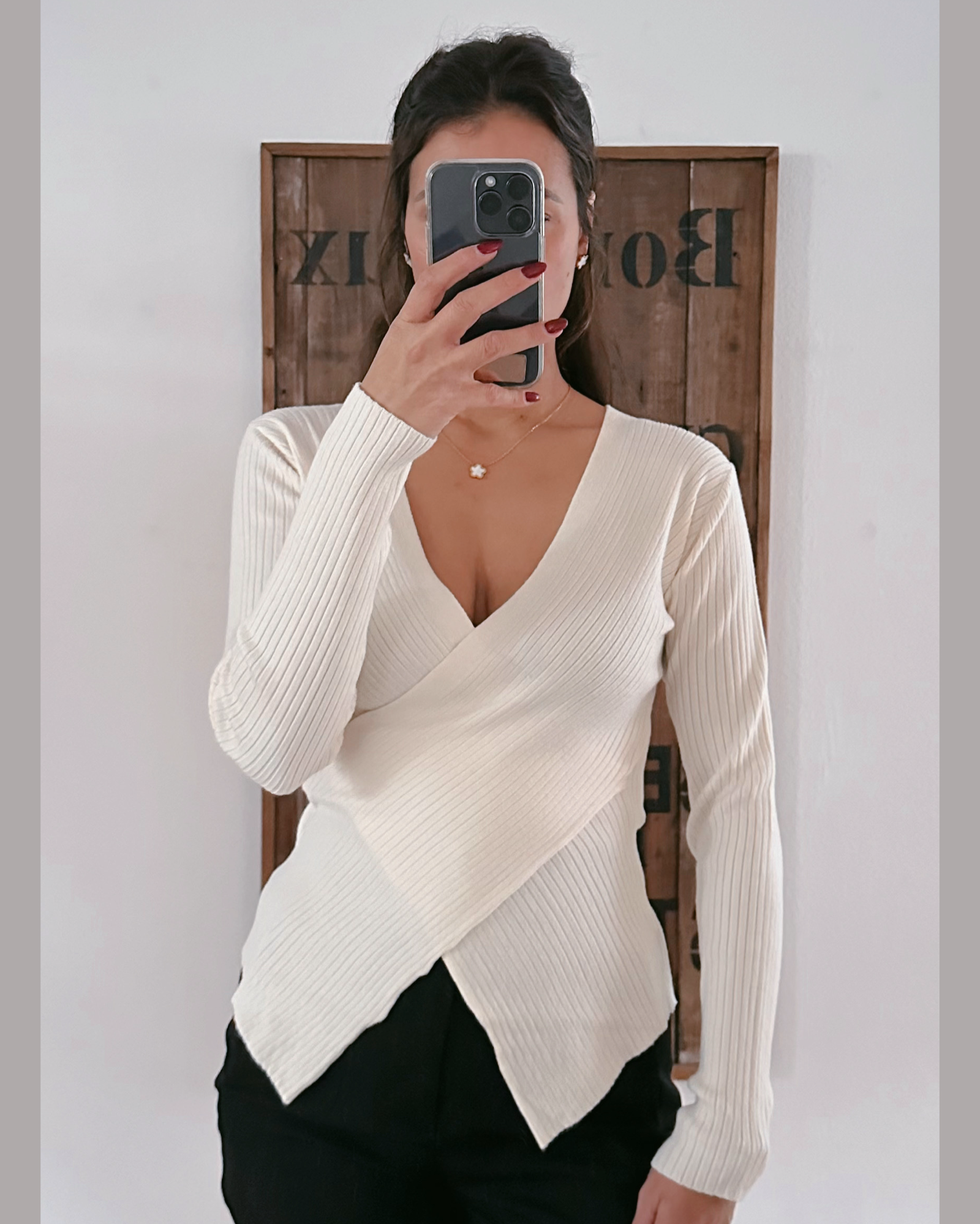 Sophia Pullover Creme