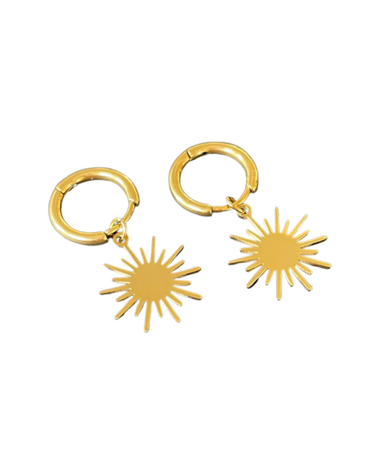 Unsere Sunny Ohrringe von Love Pieces by JD der Onlineshop für hochwertigen Schmuck und Accessoires